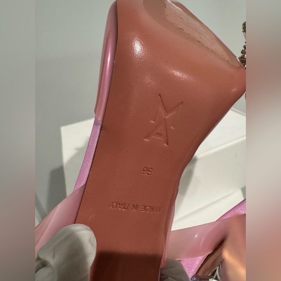 $1105 AMINA MUADDI
Begum sling crystal embellished pink pvc pumps size 36 - Picture 13 of 15